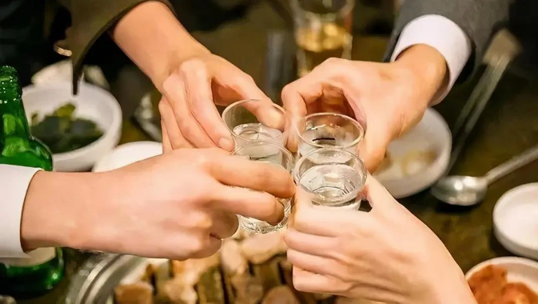 别人说不喝就是瞧不起我怎么办,客人说茶不好喝怎么回答