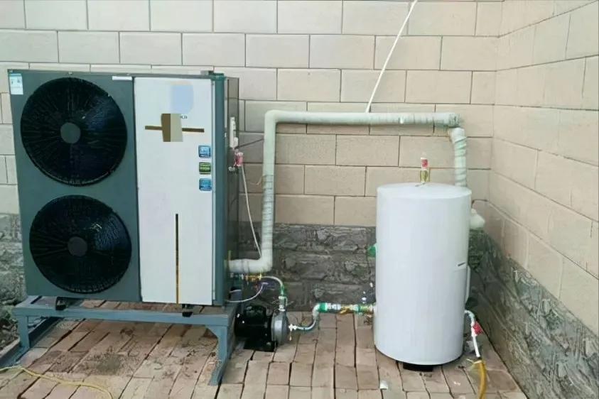 空气能热泵采暖的同时能供热水吗,空气能热泵取暖的时候要注意什么