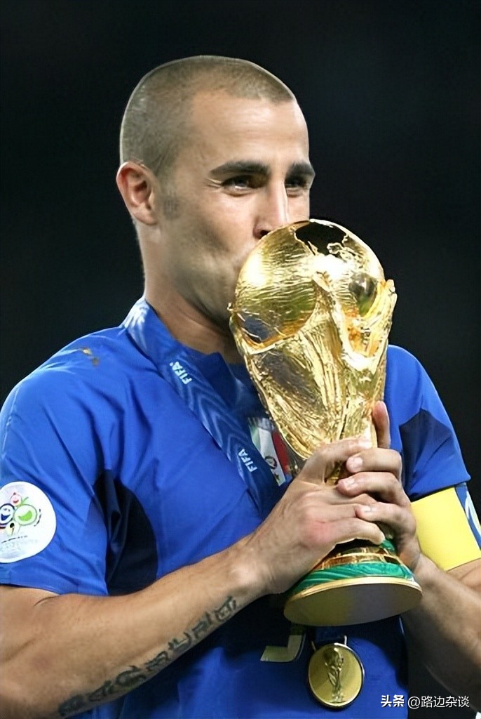 2011年世界足坛最佳阵容,20年天下足球最强阵容视频