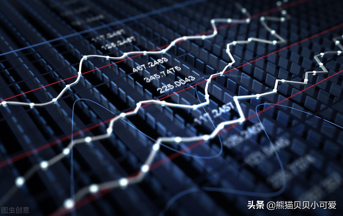 用不一样的视角讲历史,中国男足vs新加坡复盘