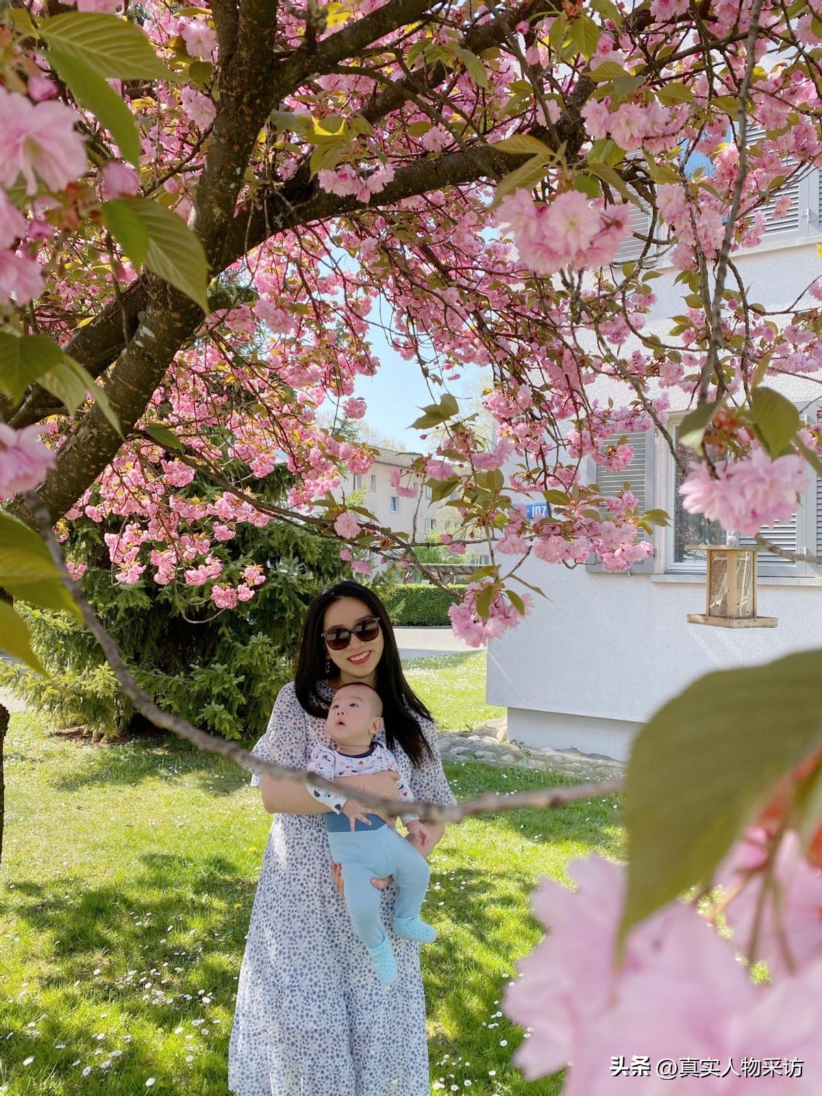 我在荷兰读反恐专业，毕业后到马尔代夫工作，下午只工作1.5小时