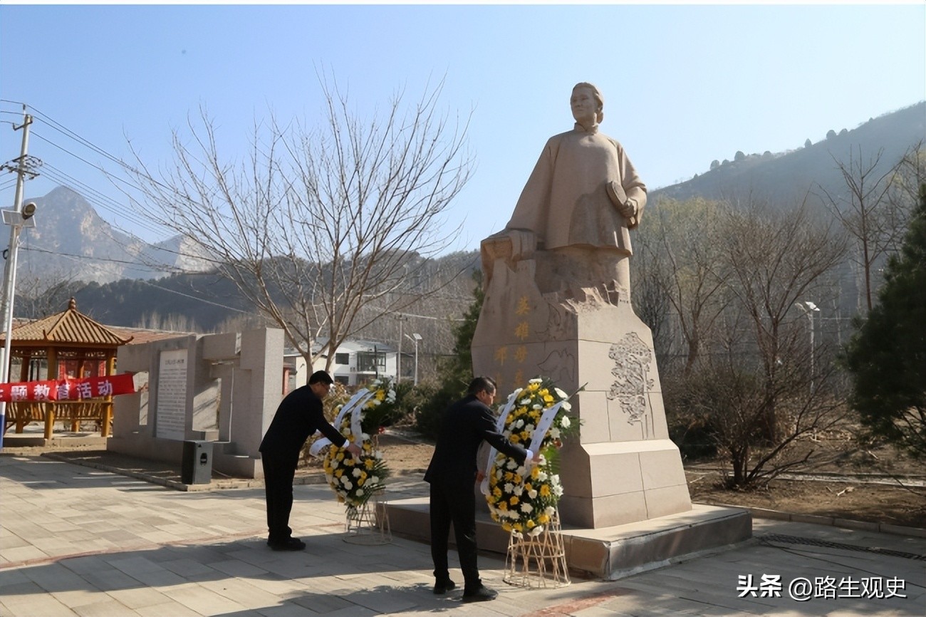 佘太君邓玉芬,邓玉芬为什么被称为当代佘太君