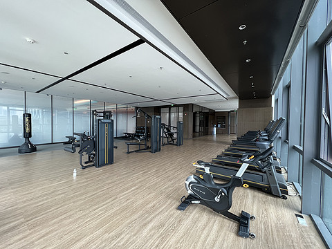 窗含西岭千秋雪成都环球中心雪山,窗含西岭千秋雪魅力成都