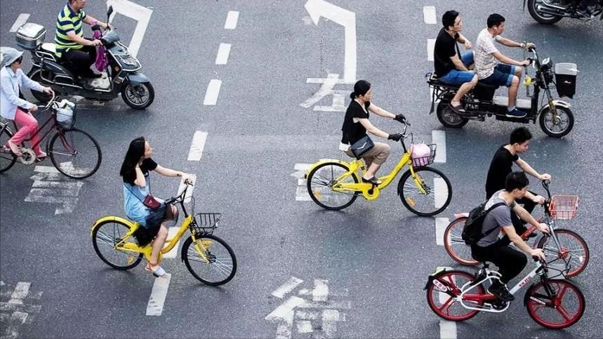 小黄车是如何走入困境的,ofo小黄车一地鸡毛