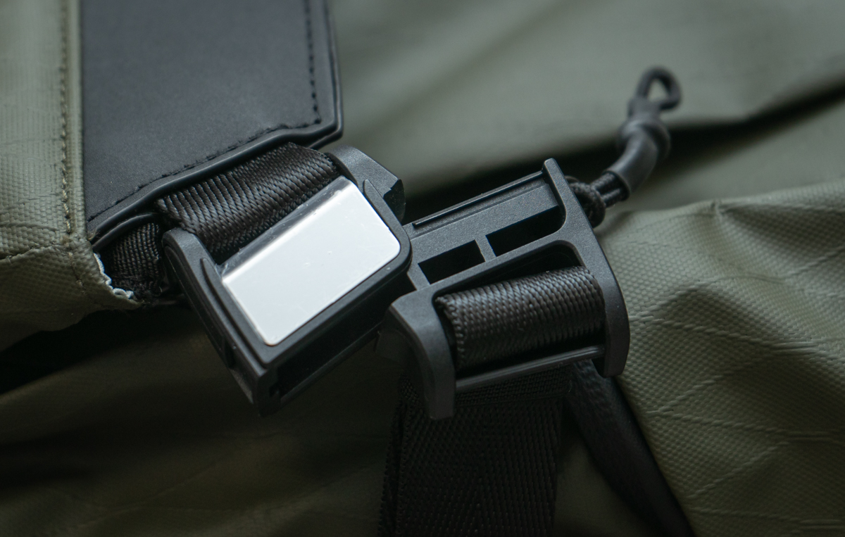 地平线8号双肩包和小米双肩包,一款轻飘飘的旅行双肩包