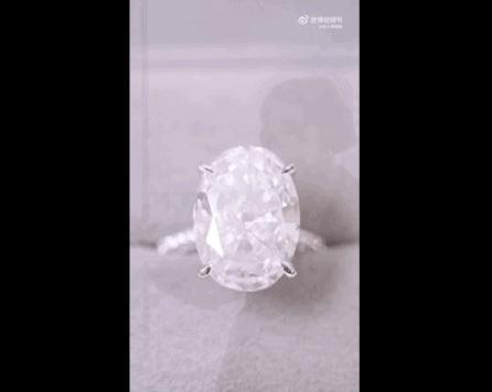 关之琳红宝石戒指,关之琳拍卖红宝石成交价