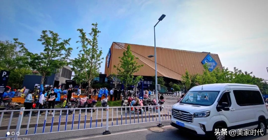 物业商业价值分析,疯狂内卷