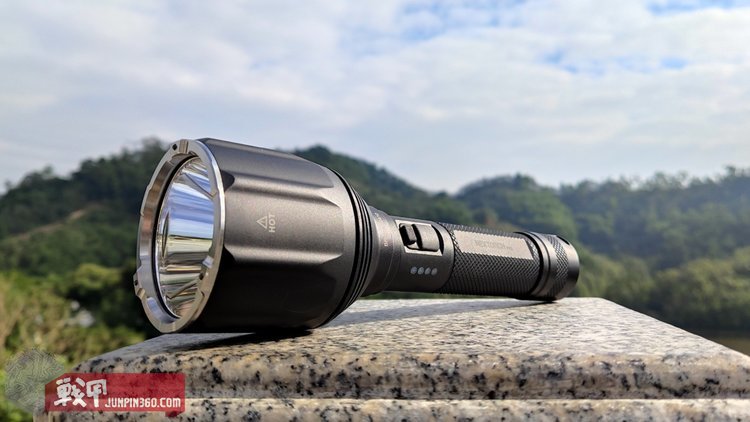 纳丽德p82同级别的手电,纳丽德哪一款远射手电好