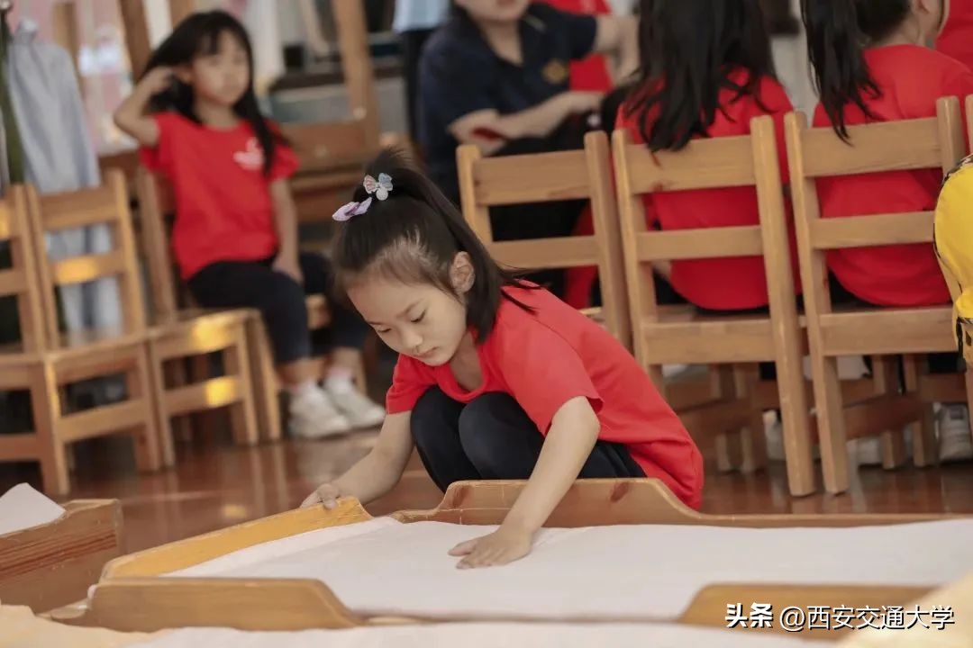 星空寻梦，共赴未来！走进西安交大幼儿园第七届“勇敢者之夜”