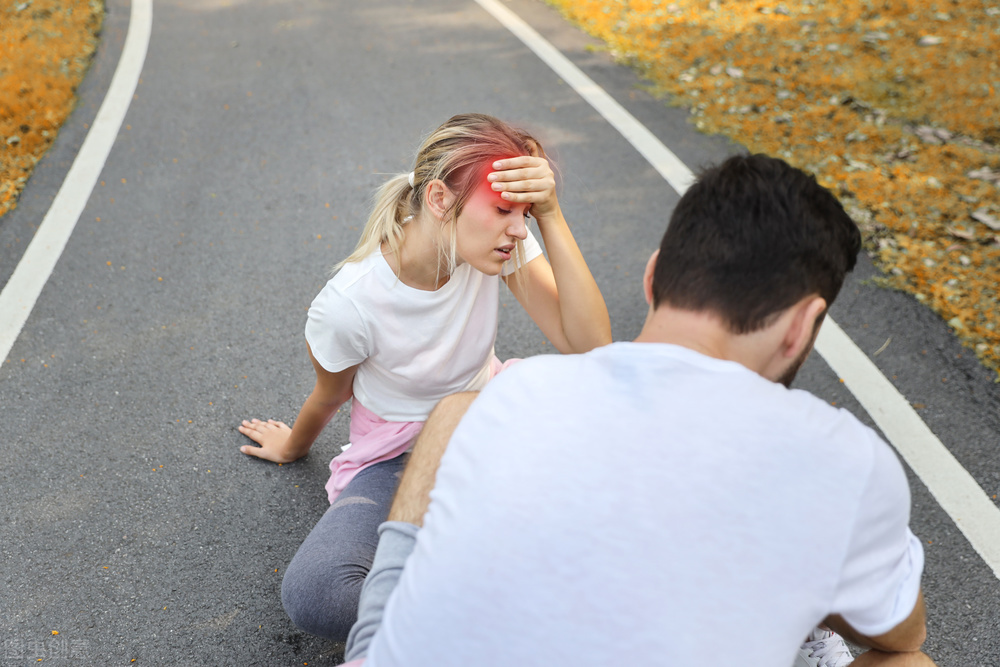 为什么会突然出现恶心头晕的状况,是头晕引起恶心还是恶心引起头晕