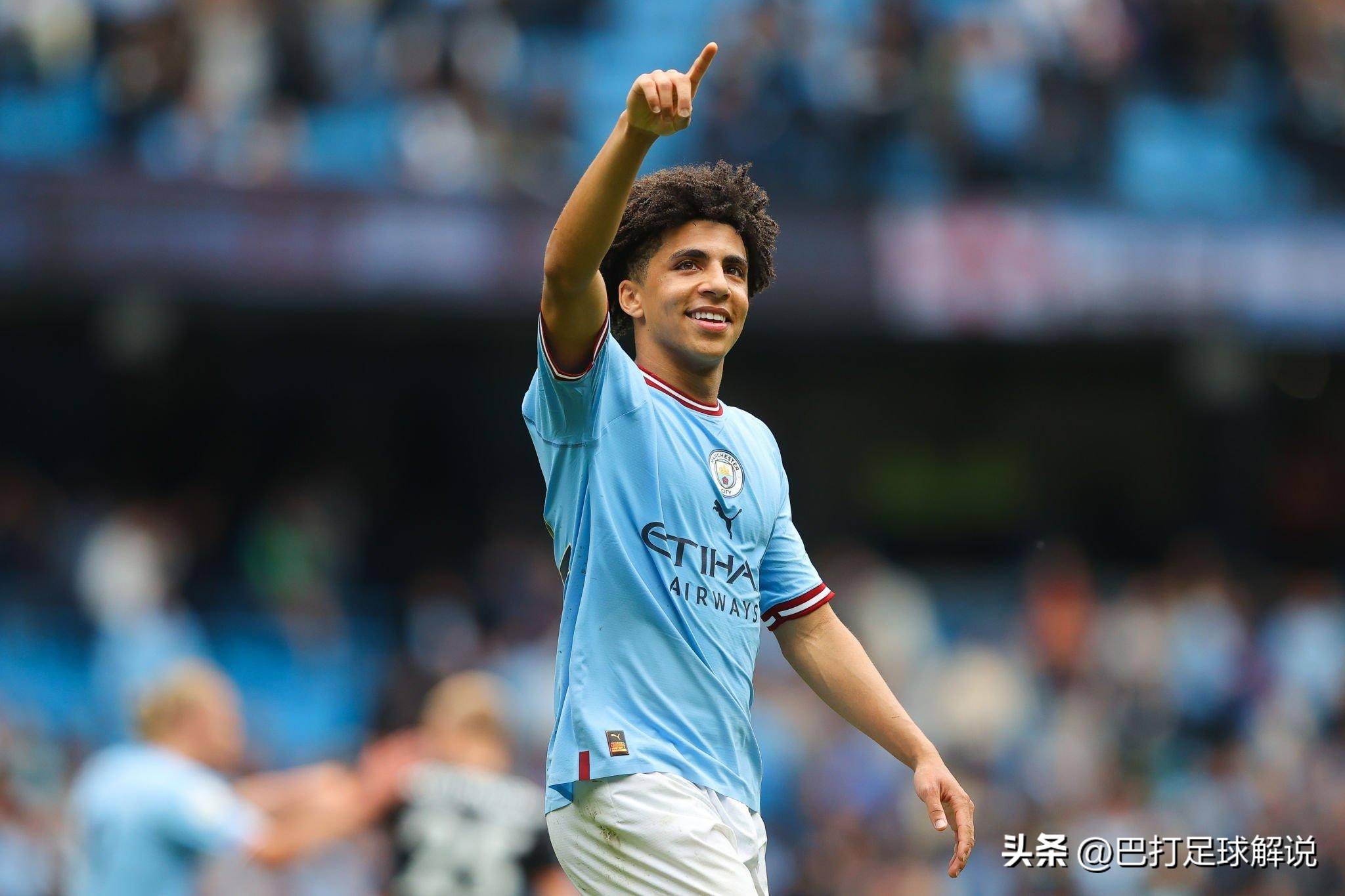 未来曼城位置,瓜迪奥拉认为最具潜力的新人