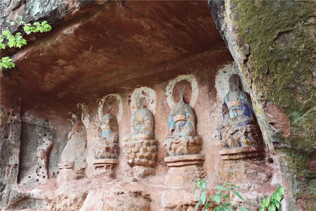 闈掔鏃呮父,鐪夊北闈掔