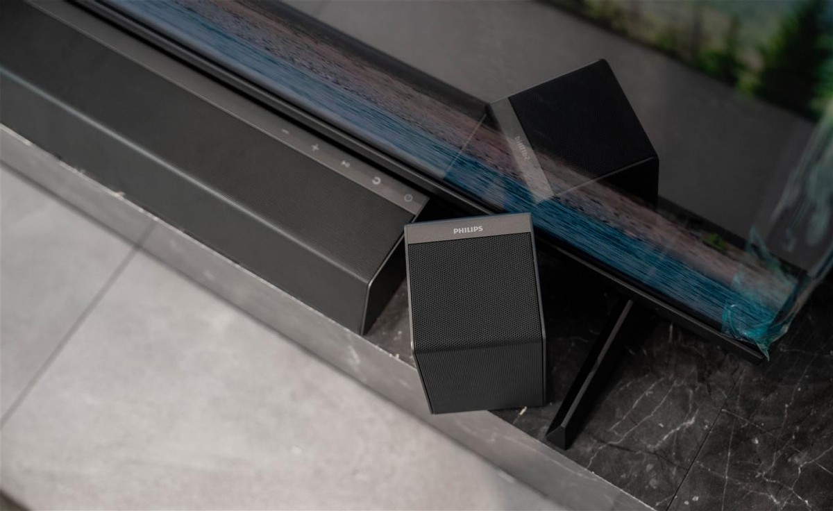 这才叫组建家庭影院!飞利浦B8967体验:真环绕杜比全景声回音壁