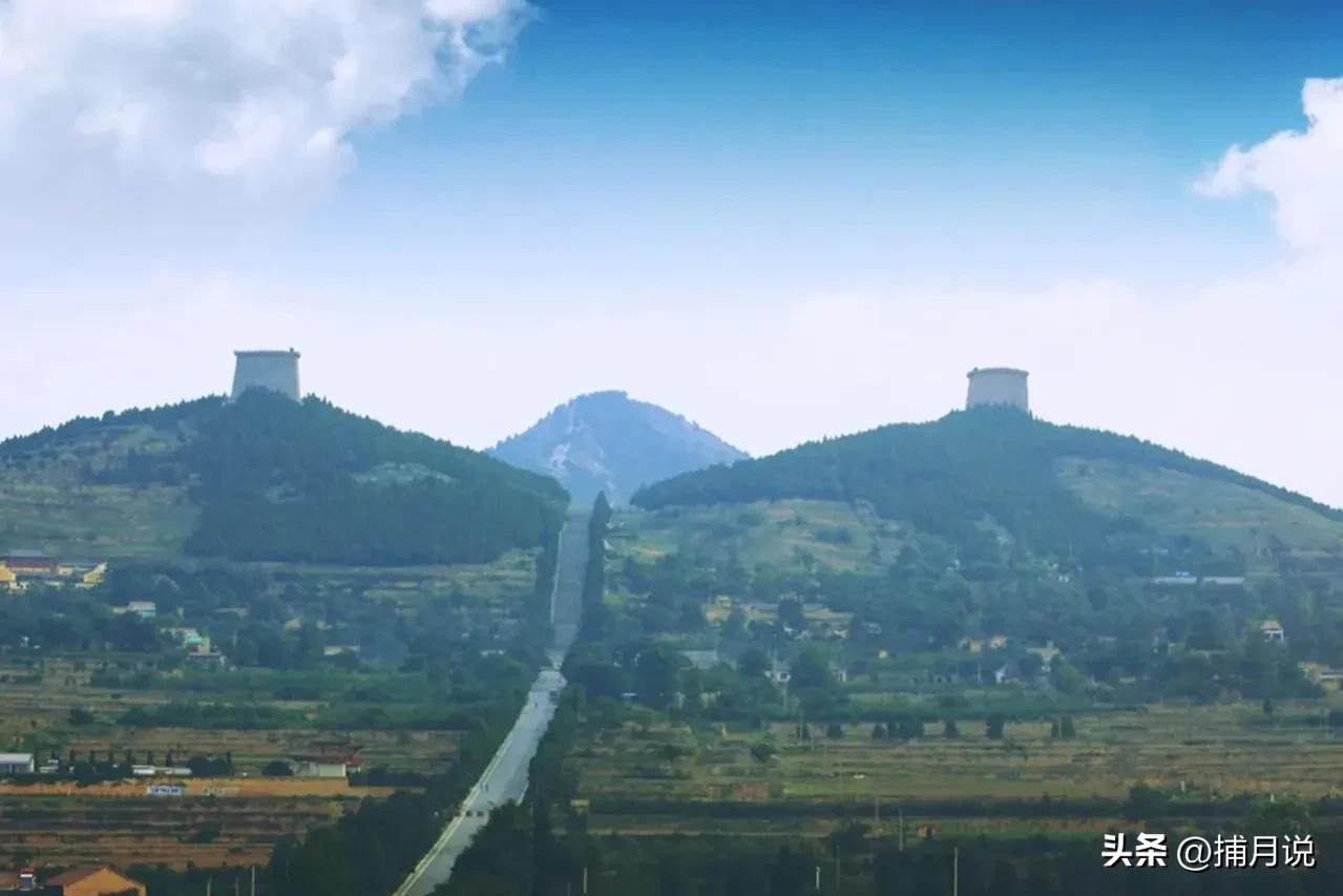 武则天陵墓新发现,武则天墓穴无头石像的奇观