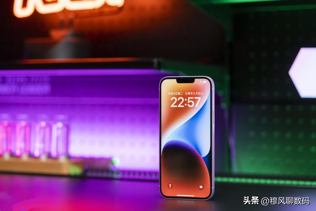 iphone 14plus现在在官网降不降价 (iphone14 plus降1000值得买吗)