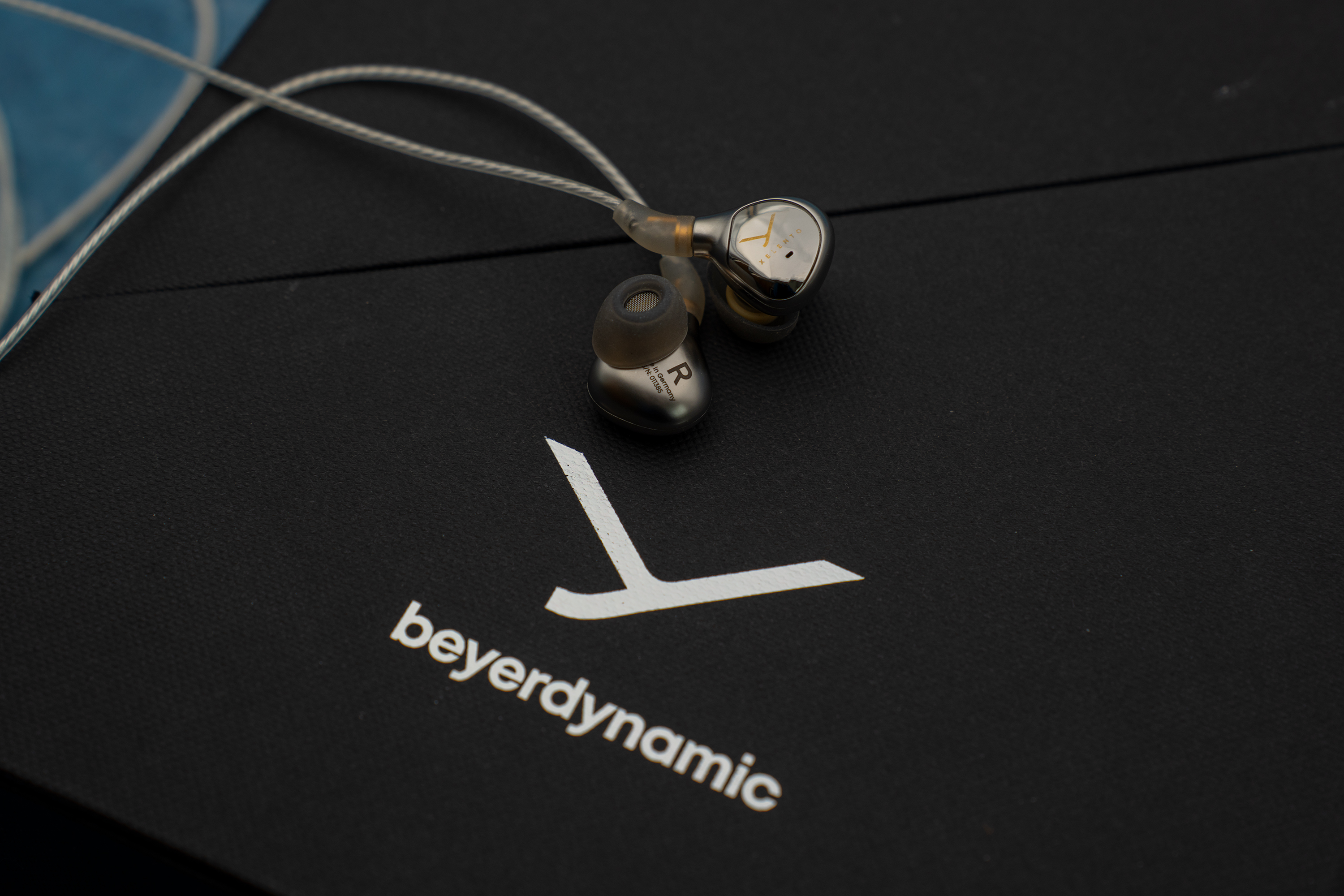 榭兰图新版和旧版区别,榭兰图普通版和黄金版什么区别