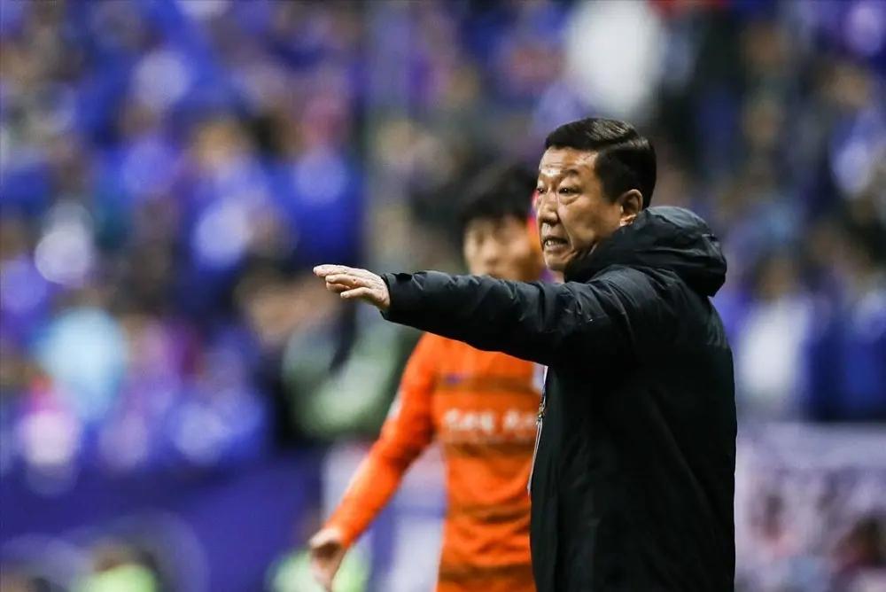 崔康熙谈泰山队客胜,崔康熙主场首秀泰山队冲击第二胜