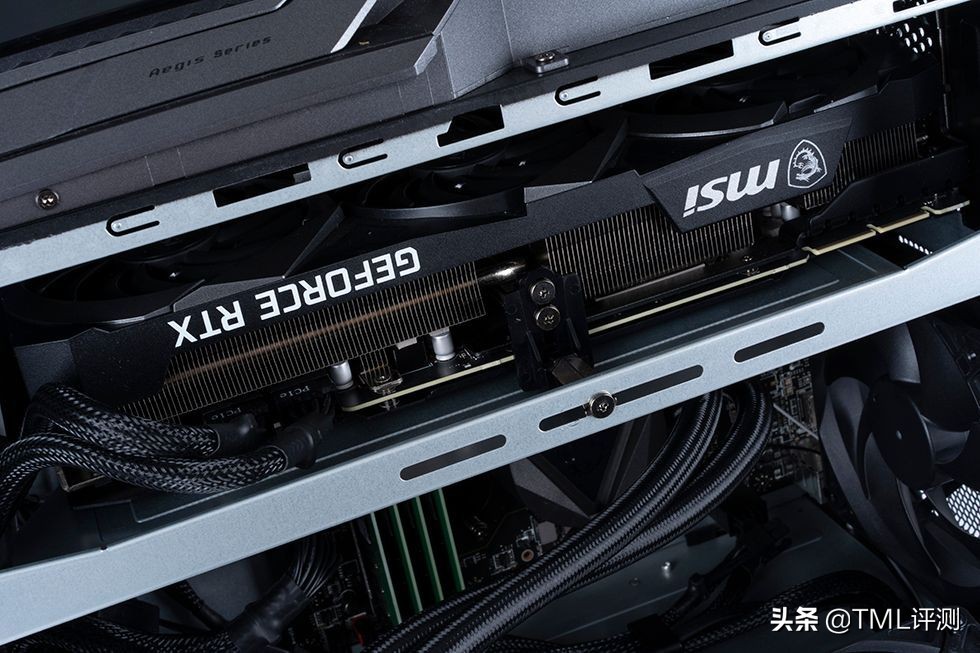 旗舰级游戏电脑微星宙斯盾ti5,微星宙斯盾ti512代评测