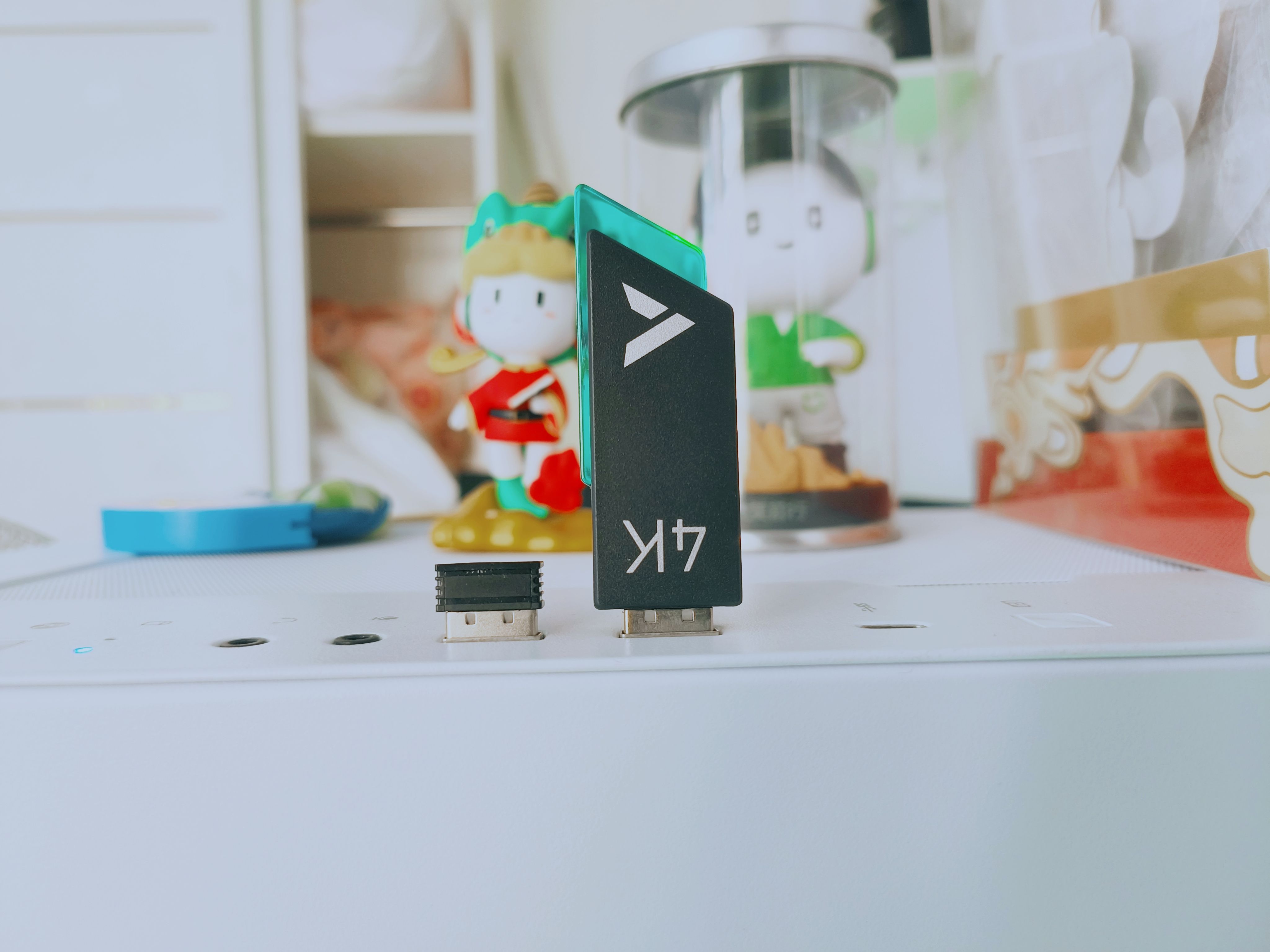 雷柏vt9pro和蜻蜓f1promax选哪个,雷柏vt9pro鼠标防滑贴