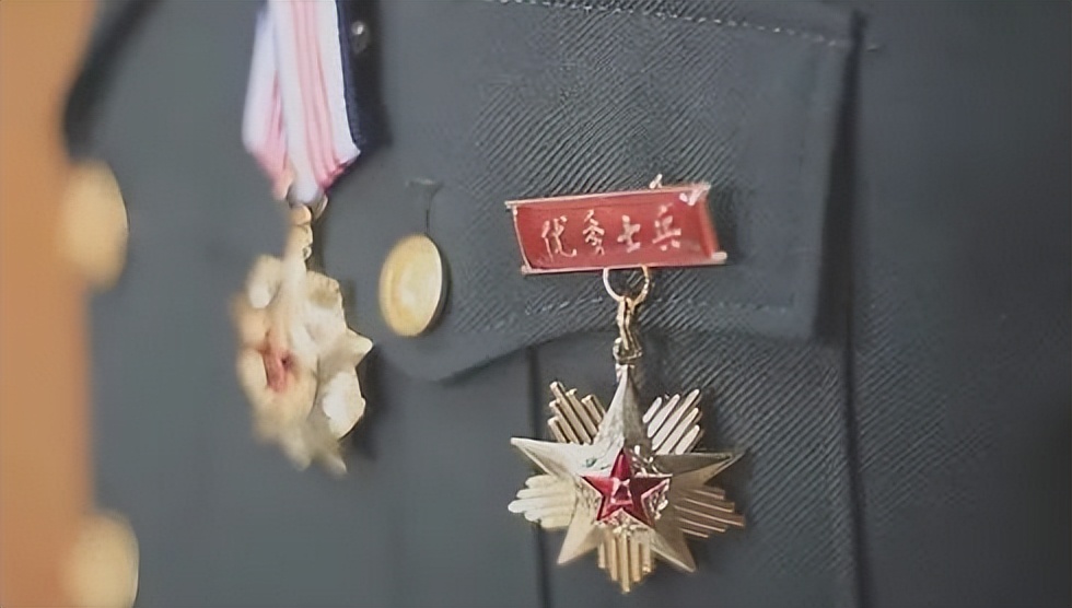 部队立几等功保送军校,90年代军人一等功臣保送军校吗