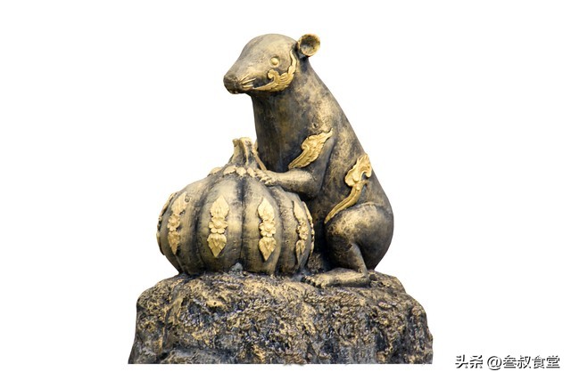 李居明2024年生肖运程,2024年鸡生肖运势及运程