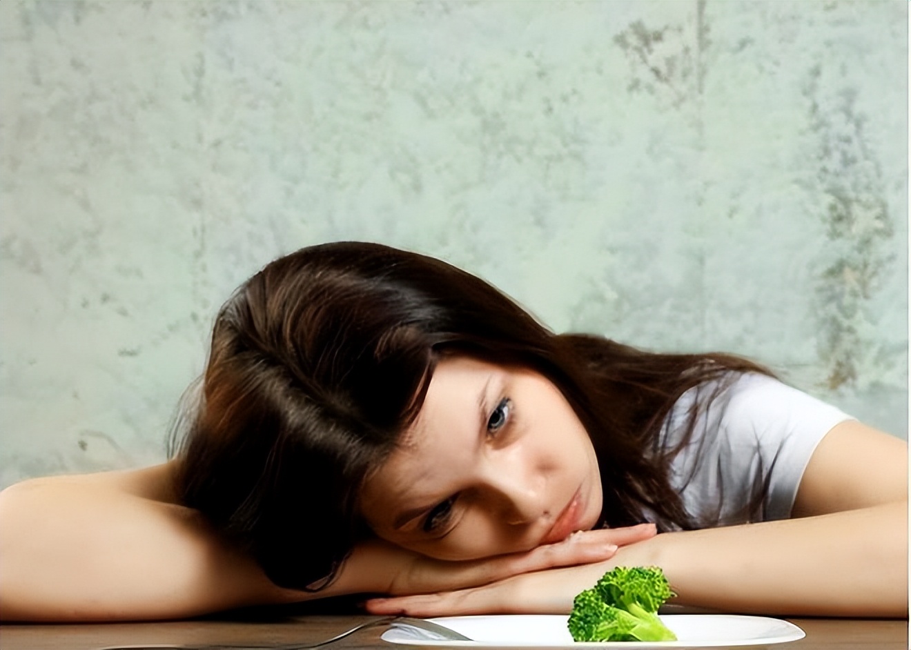 阴毛有什么用，能不能刮掉？由黑变白，意味着什么？