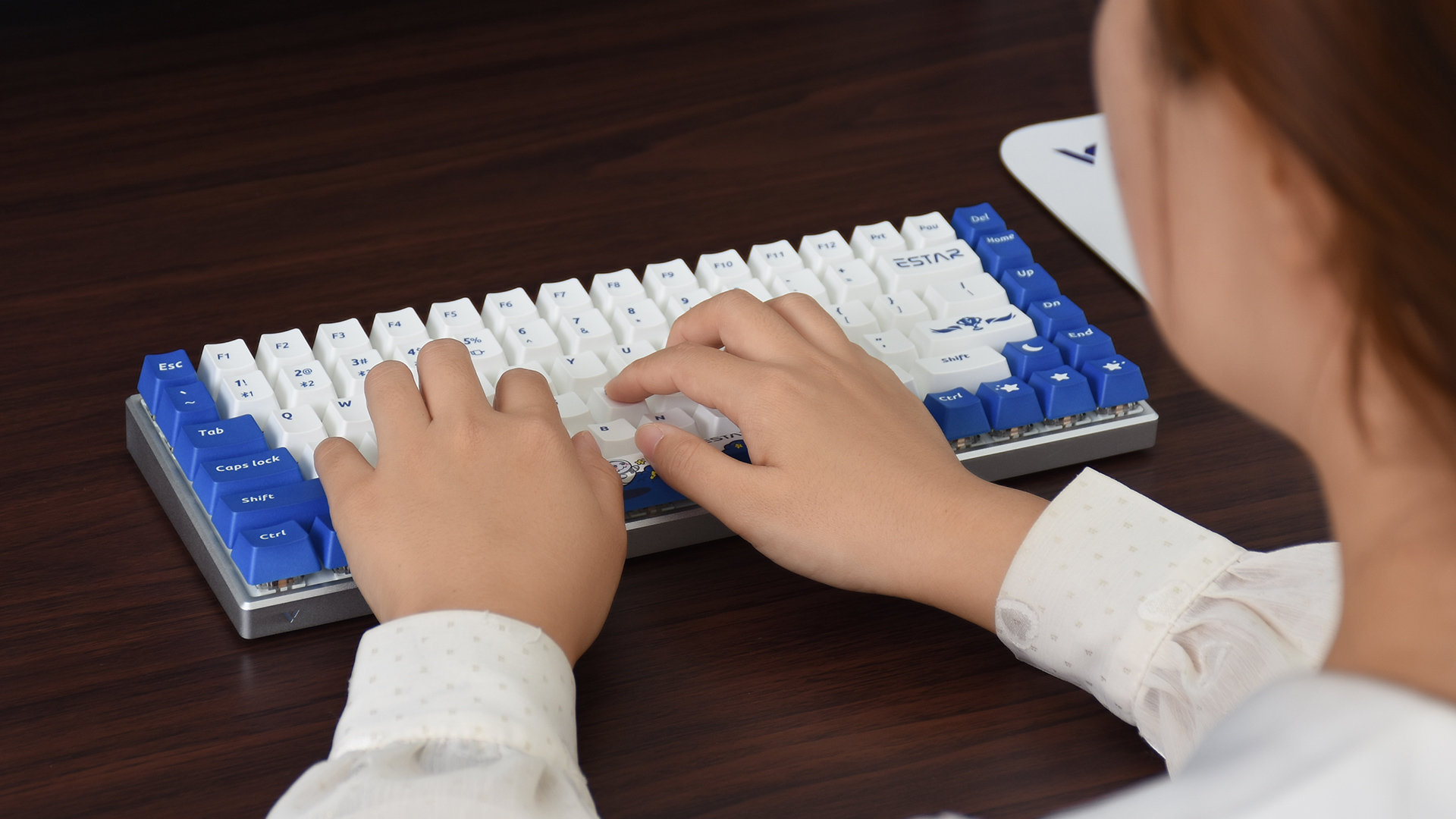 雷柏estar联名键盘设置灯光,雷柏estarpro秋季赛