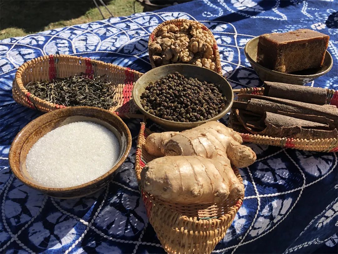 大理白族三道茶:喝出一苦二甜三回味的人生滋味