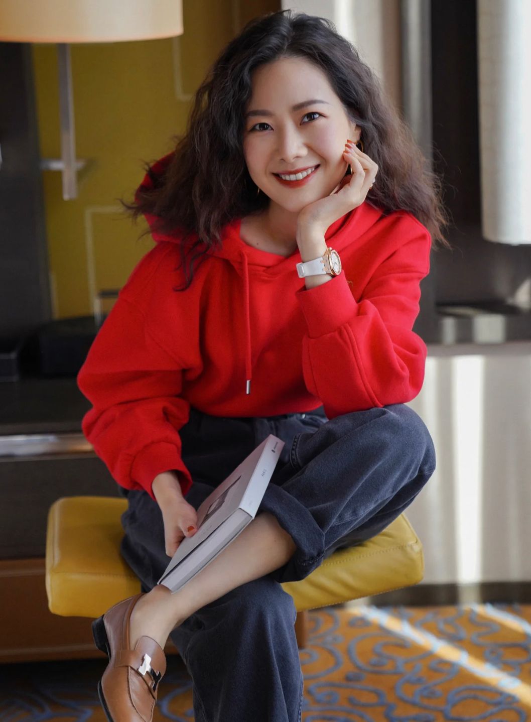 你真的知道卫衣怎么穿搭吗,为什么你穿卫衣像大妈