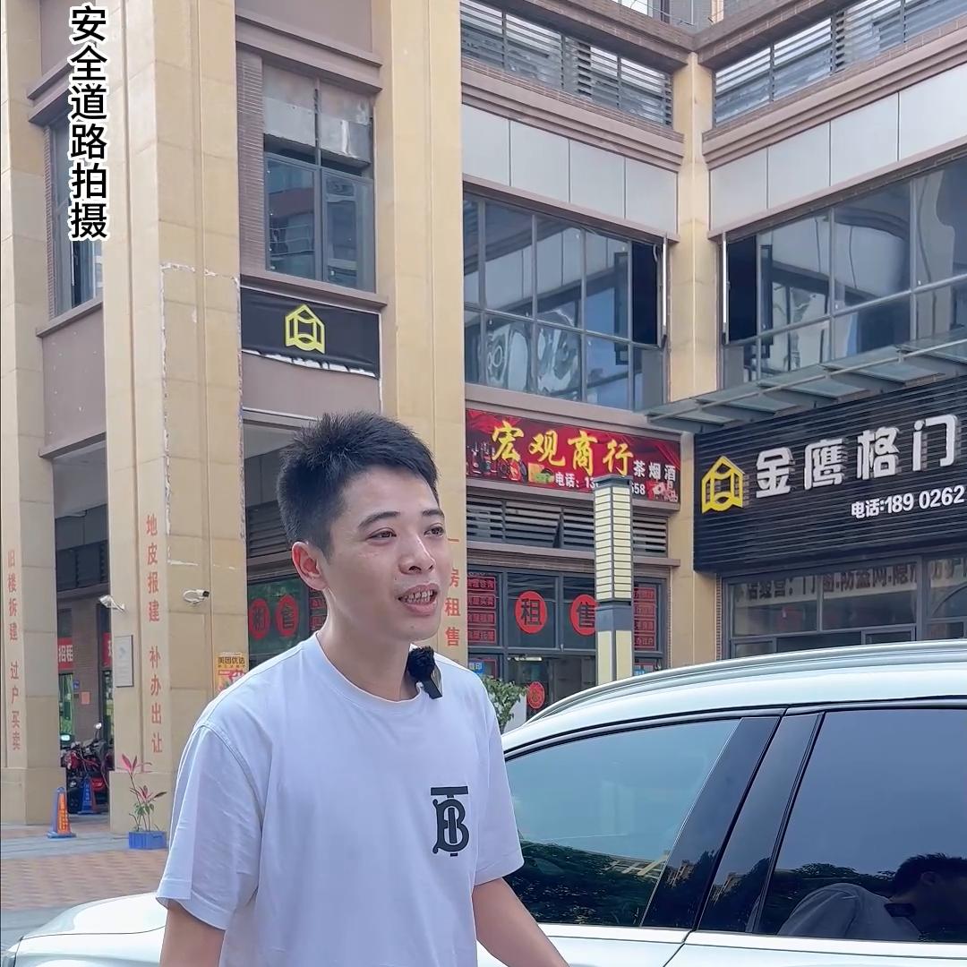 开了三年的奔驰车亏了15万,开了7年的奔驰还值多少钱