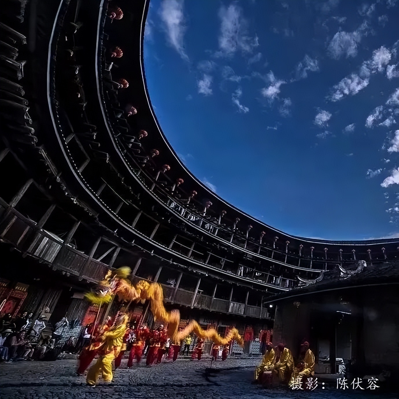 七月中国美如画，夏日避暑五十处