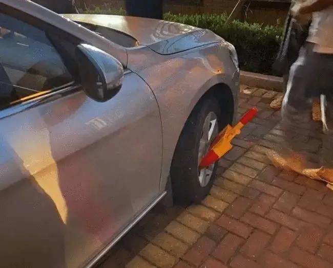 车位被占车主不讲理怎么办,车位被占怎么挪车联系无电话车主