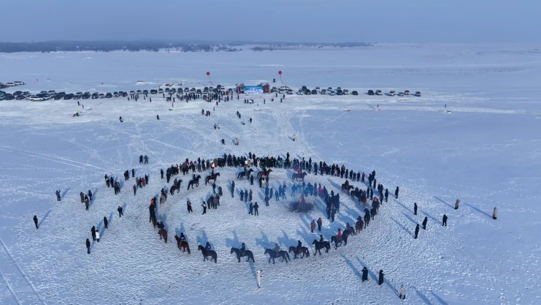 达斡尔打冰火球,呼伦贝尔达斡尔冰钓节