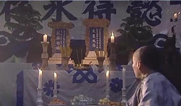 康熙为孝庄苏麻喇姑守灵有何深意,天下长河孝庄去世片段