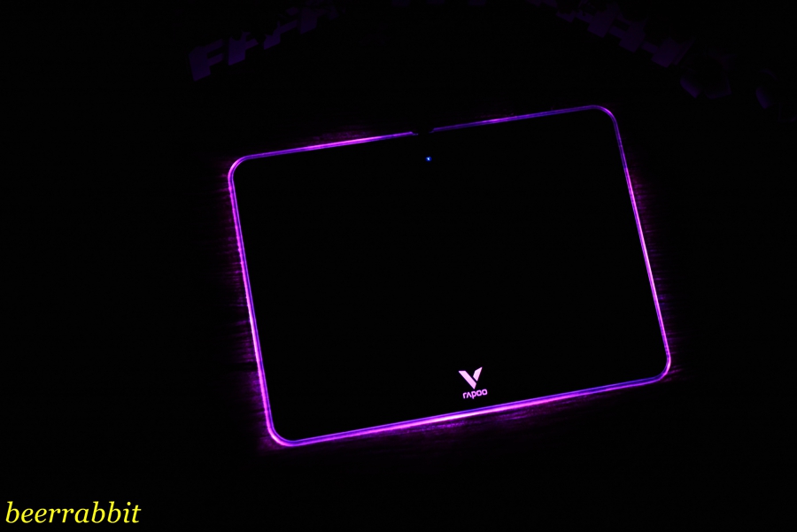 雷柏v10rgb鼠标垫中间凸起,雷柏v10rgb无线充电鼠标垫拆解