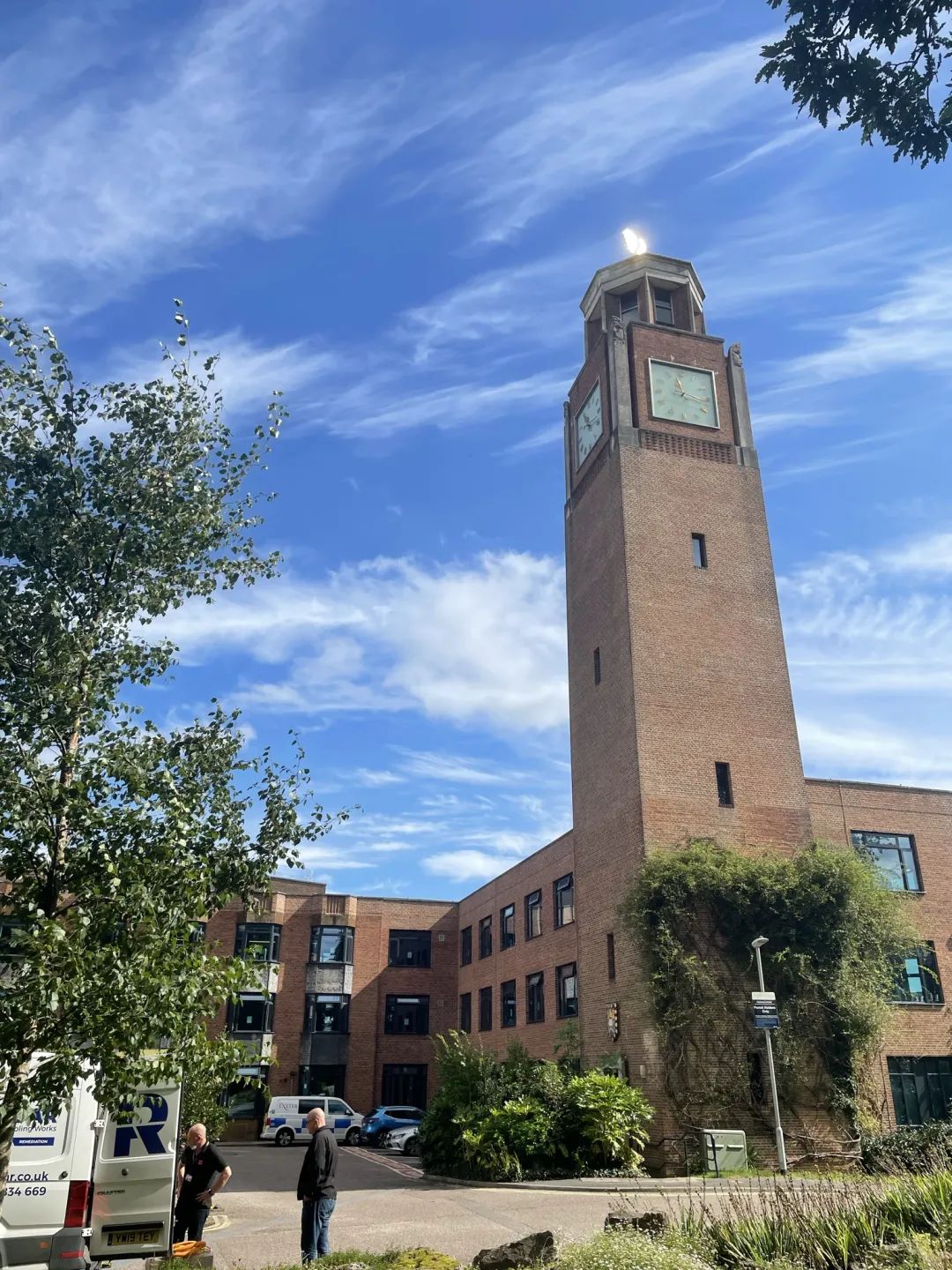 英国和香港硕士选哪个,香港硕士和英国硕士对比