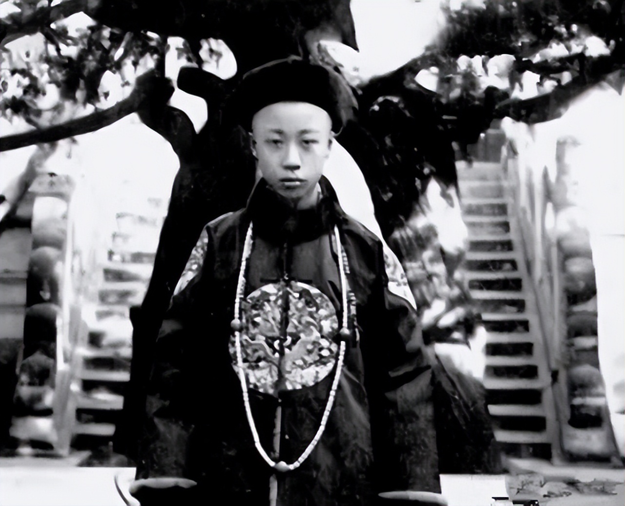 末代皇帝溥仪死葬在哪里,末代皇帝溥仪死亡之谜解开