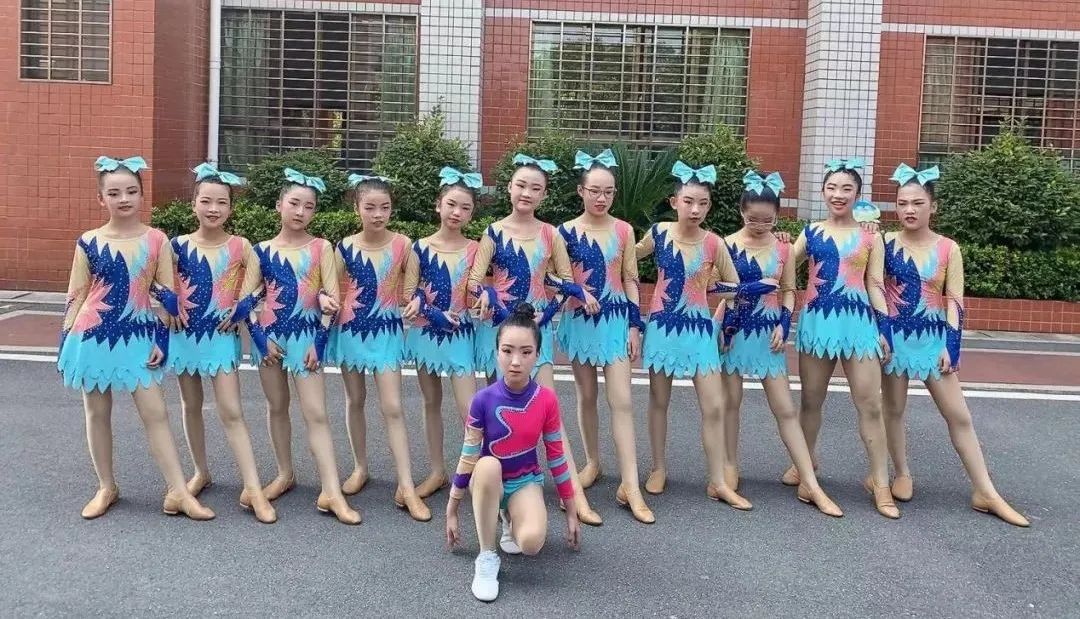 南曲沟小学喜报,明德小学喜报