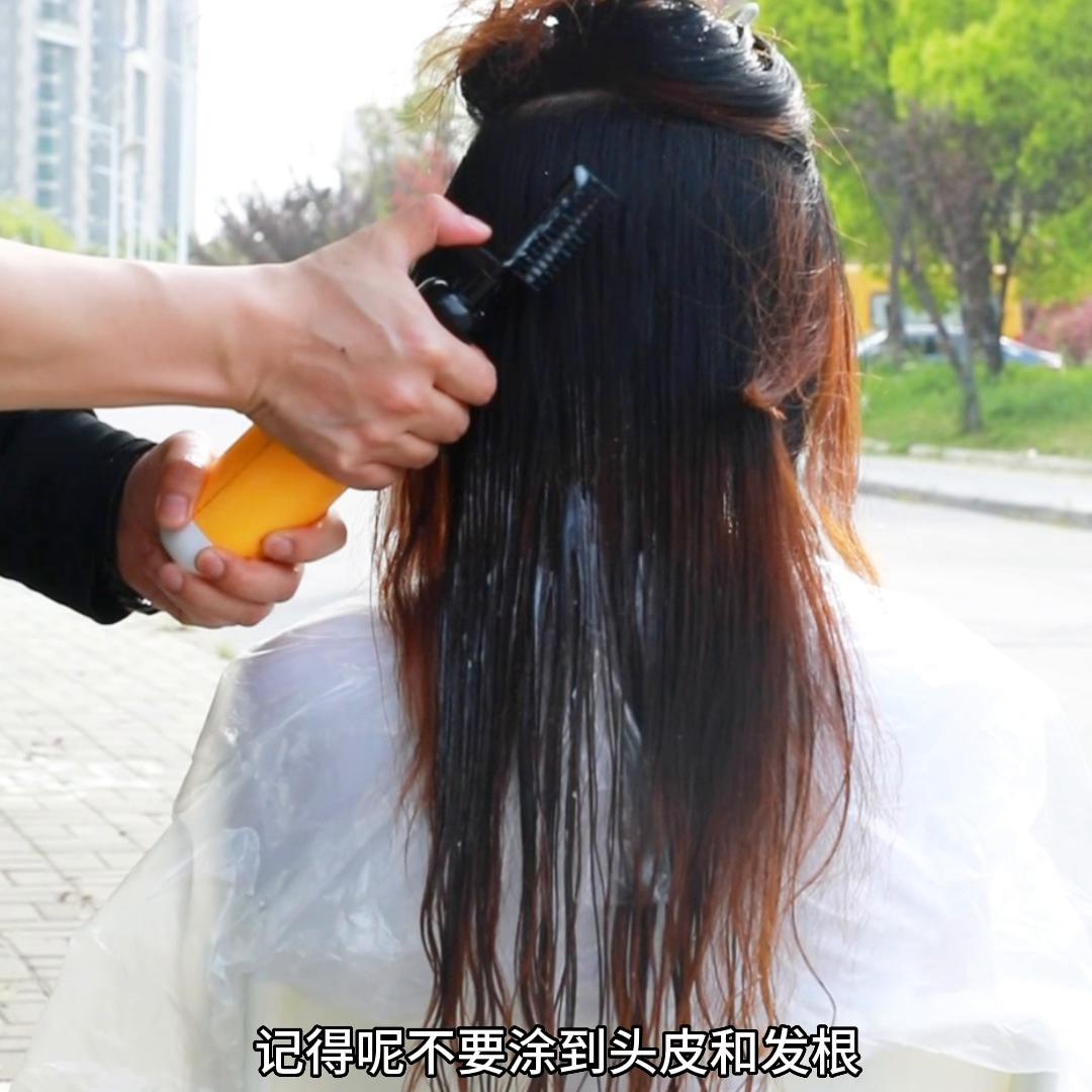 沙发自然卷做柔顺操作方法,沙发毛躁自然卷