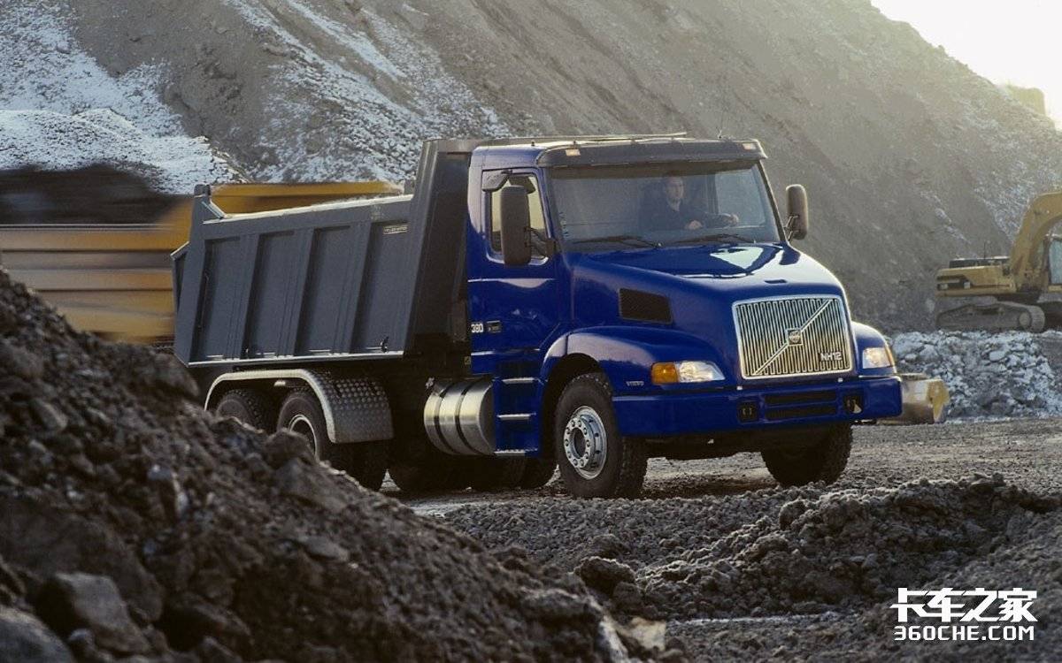 美国开卡车年薪,美国开卡车一年能赚多少钱