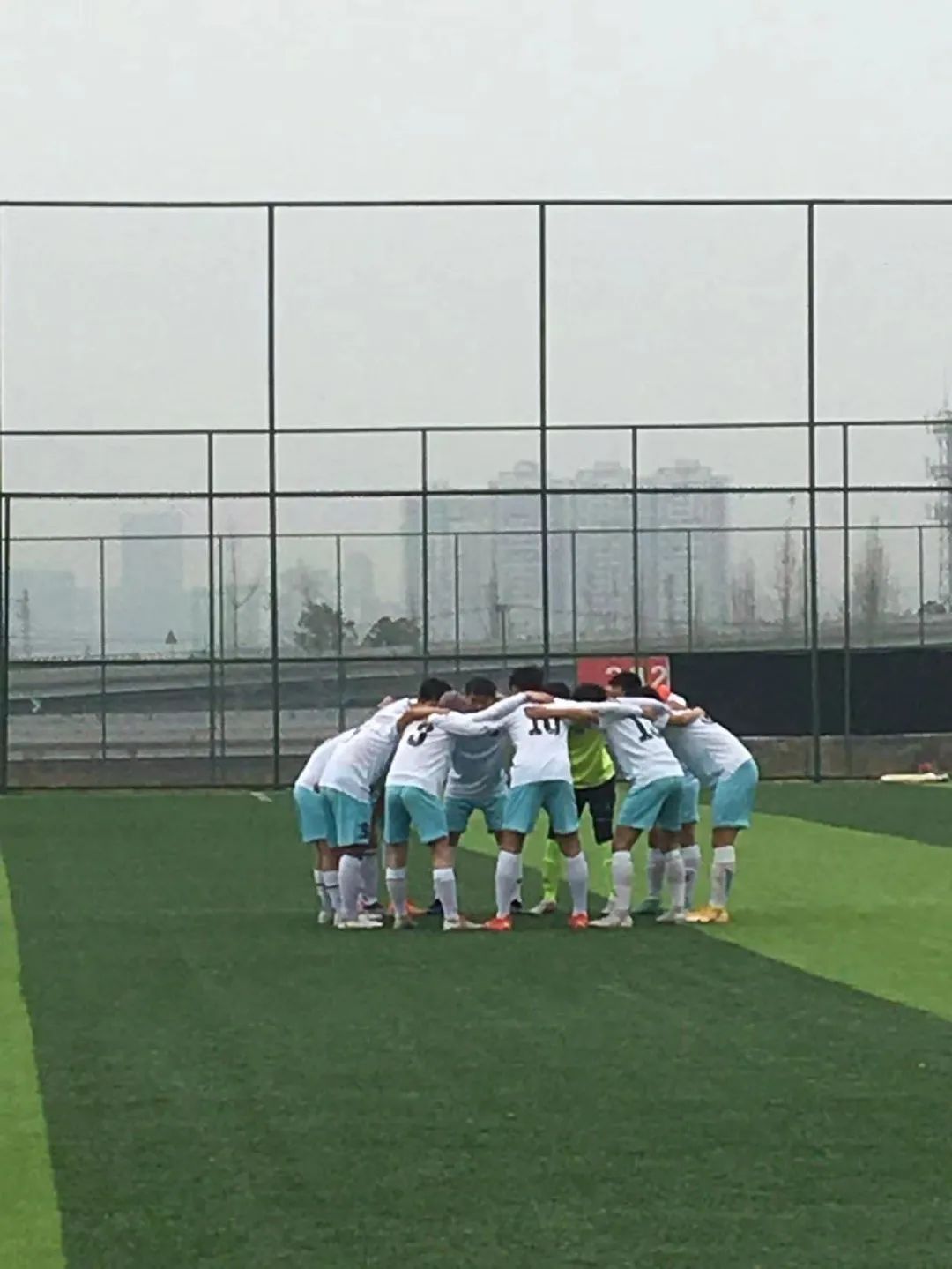 “黑马”奔腾!高新实中高中男子足球队又传喜报