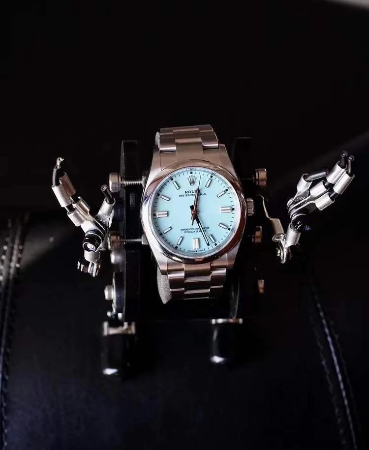 与被执行人有交易记录会被牵连吗,被抓以后和大佬谈生意