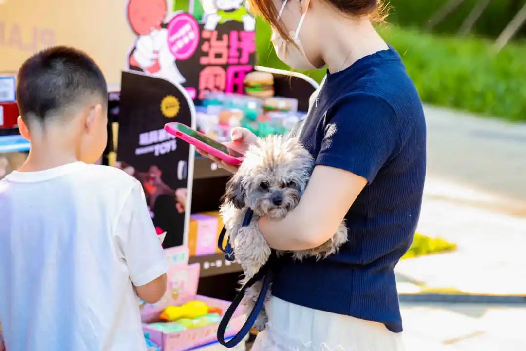 是次元壁破了还是穿越时空？在这里可以沉浸式逛展看漫画！