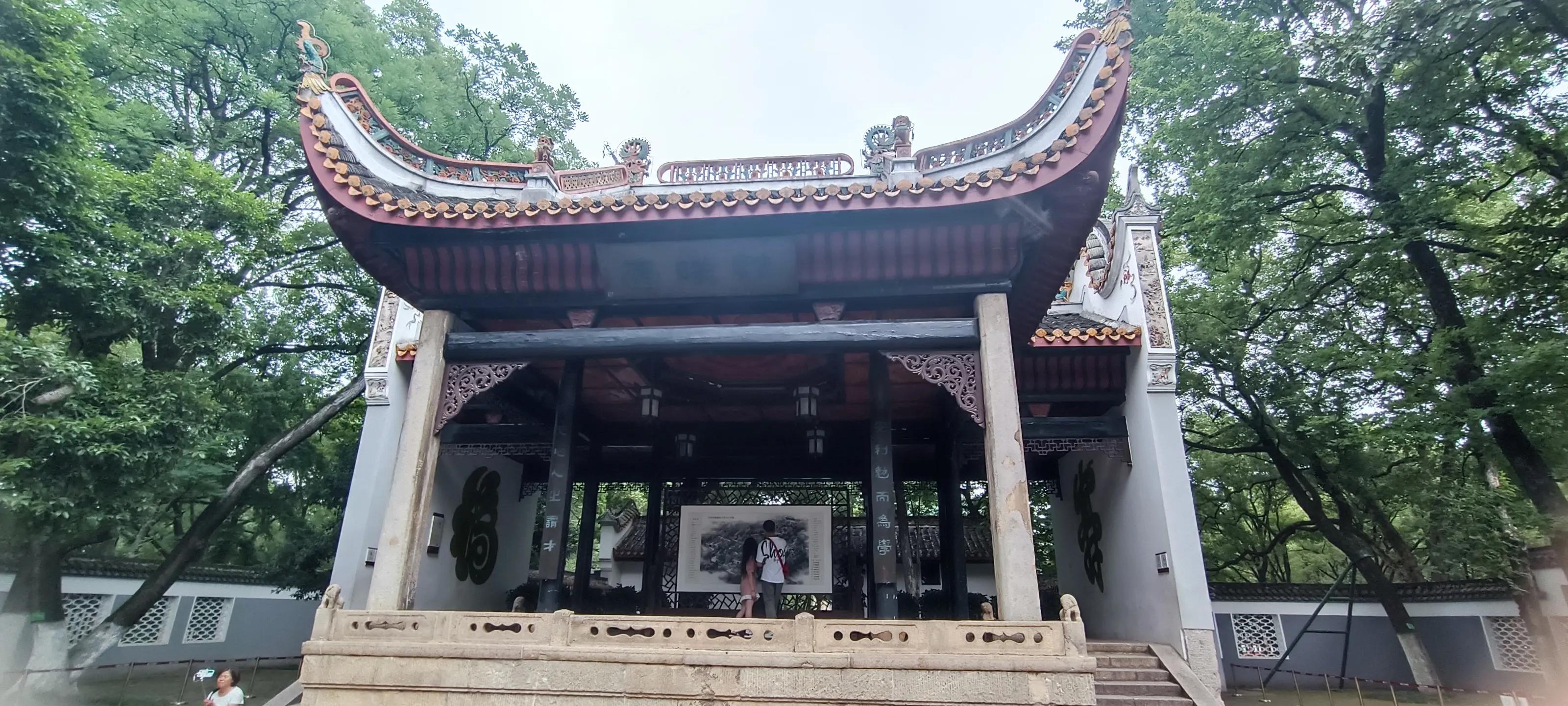 云南旅游10天自由行攻略,来一趟说走就走的云南之旅