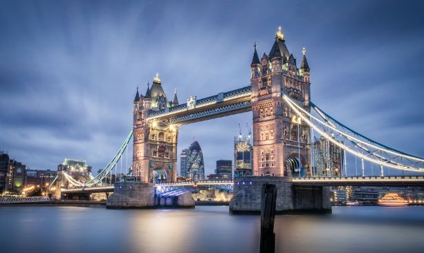 英国抛美债最新消息,英国为什么抛售美债