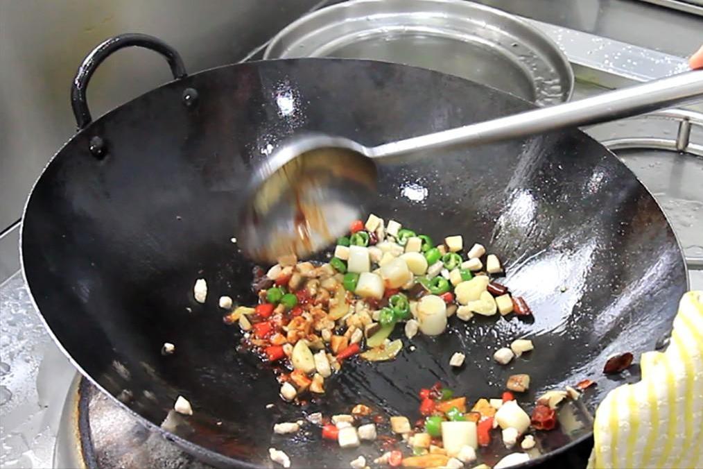 儿童锌过高症状吃什么食物补得快,孩子锌偏高平时可以吃什么