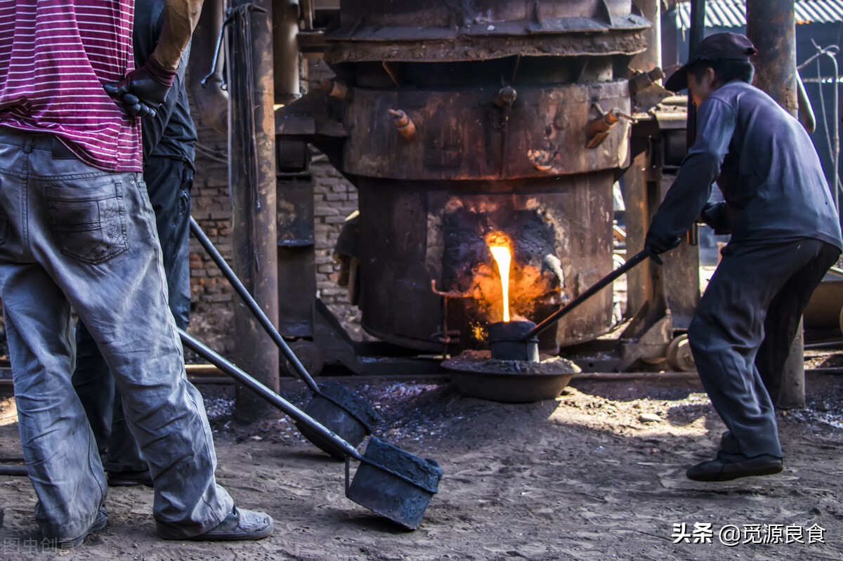 买铁锅怎么分辨是铁锅,买铁锅时怎样分辨不是废铁造的