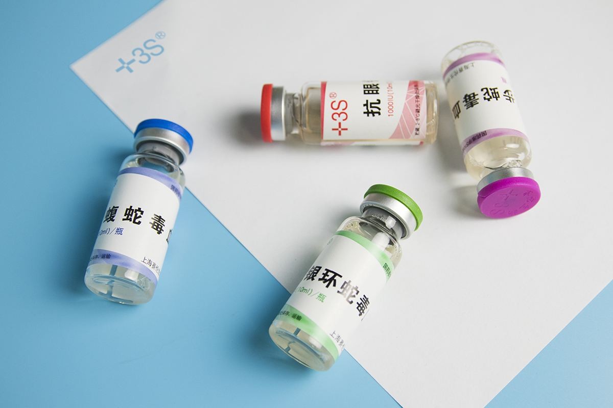 为什么杀完毒蛇后一定要把蛇头埋掉？厨师没有遵守，酿成悲剧