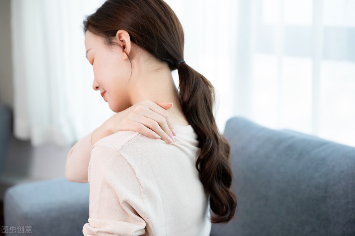 肩周炎偏方最好的治疗方法,小针刀治疗肩周炎疗效如何