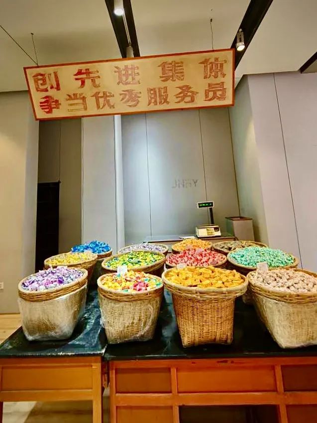 玉溪这里竟藏着一个父辈时代的「购物圣地」！满满的回忆…